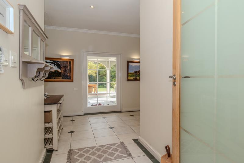 To Let 3 Bedroom Property for Rent in Constantia Western Cape